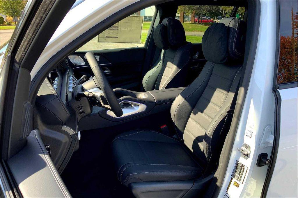 new 2026 Mercedes-Benz GLS 450 car, priced at $108,100