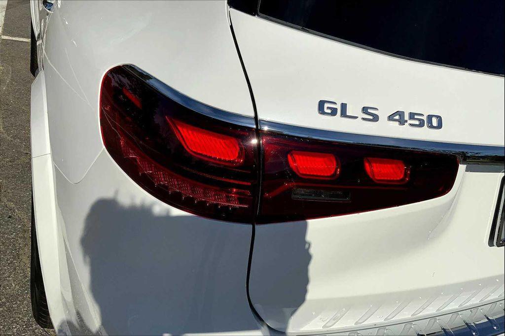 new 2026 Mercedes-Benz GLS 450 car, priced at $108,100