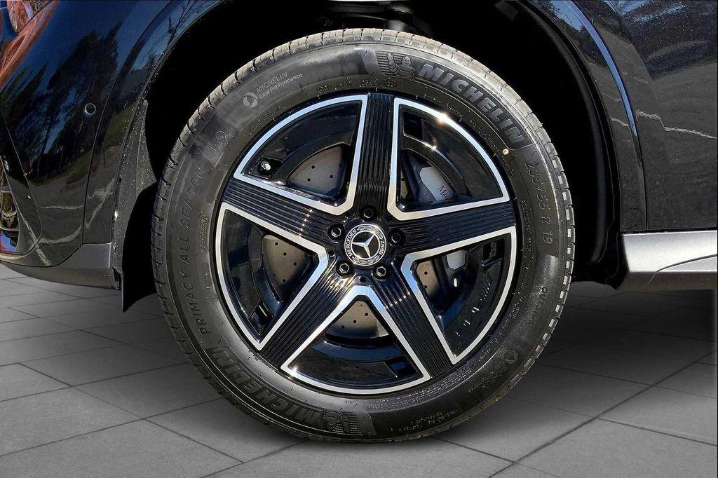 new 2026 Mercedes-Benz GLC 300 car, priced at $70,470