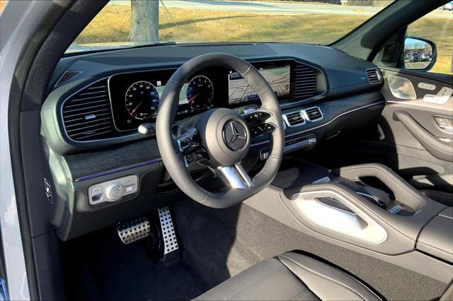 new 2025 Mercedes-Benz GLS 450 car, priced at $101,035