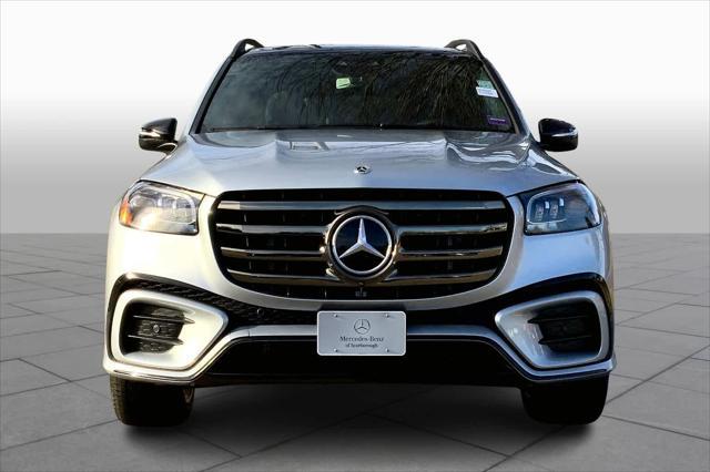 new 2025 Mercedes-Benz GLS 450 car, priced at $101,035