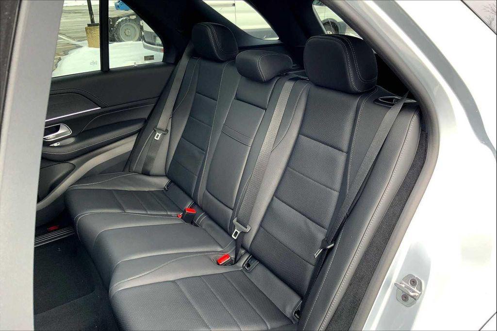 used 2025 Mercedes-Benz GLE 450e car, priced at $75,722