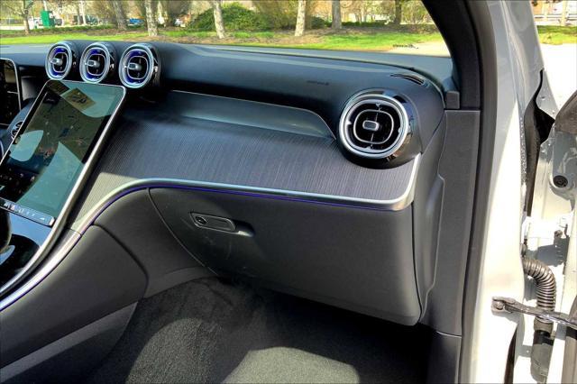 new 2025 Mercedes-Benz GLC 300 car, priced at $61,535