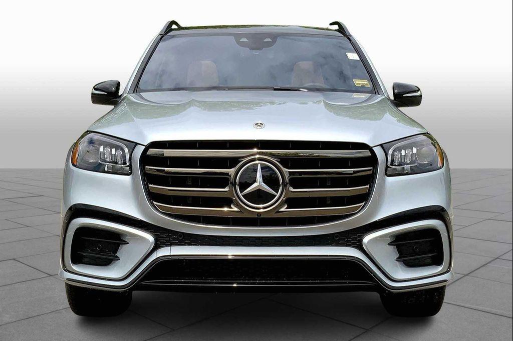 new 2025 Mercedes-Benz GLS 450 car, priced at $104,280