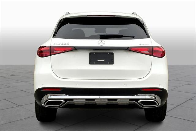 new 2025 Mercedes-Benz GLC 300 car, priced at $54,885