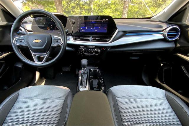 used 2024 Chevrolet Trax car, priced at $22,129