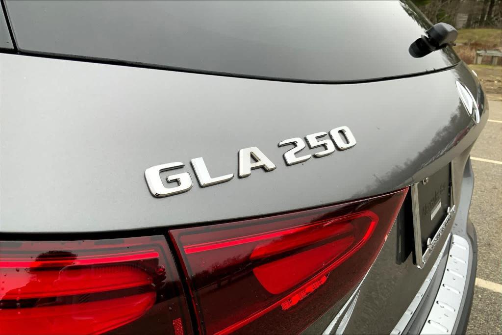 new 2024 Mercedes-Benz GLA 250 car, priced at $48,635