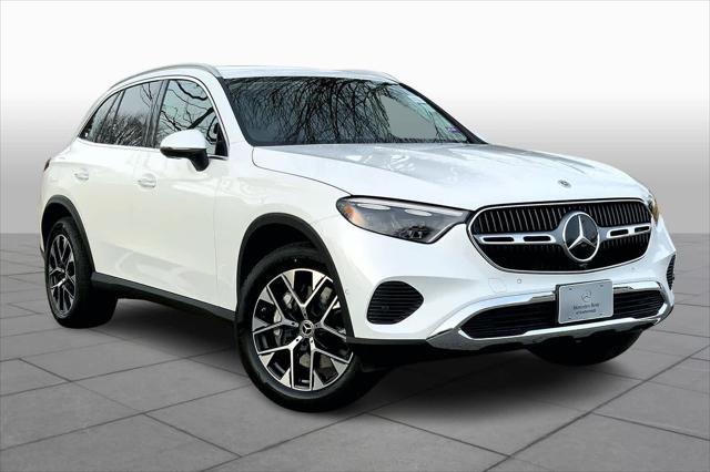 new 2025 Mercedes-Benz GLC 350e car, priced at $70,370