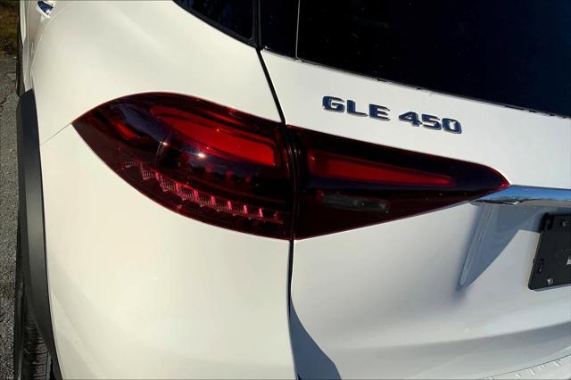 new 2025 Mercedes-Benz GLE 450 car, priced at $73,745