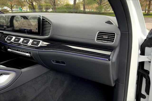 new 2025 Mercedes-Benz GLS 580 car, priced at $128,480
