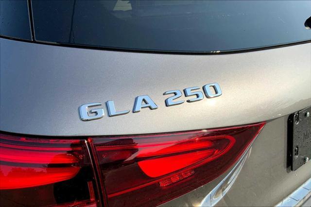 new 2025 Mercedes-Benz GLA 250 car, priced at $49,870