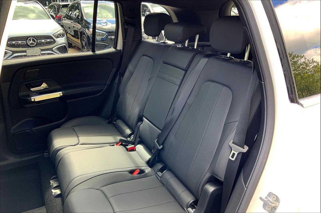 new 2026 Mercedes-Benz GLB 250 car, priced at $53,135