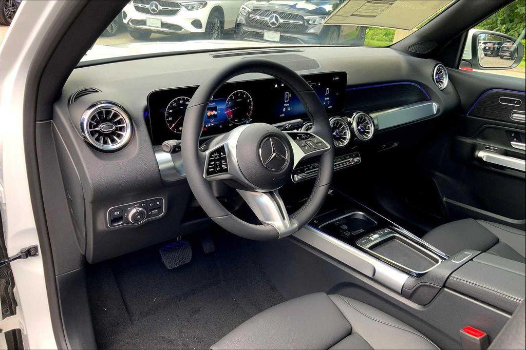 new 2026 Mercedes-Benz GLB 250 car, priced at $53,135
