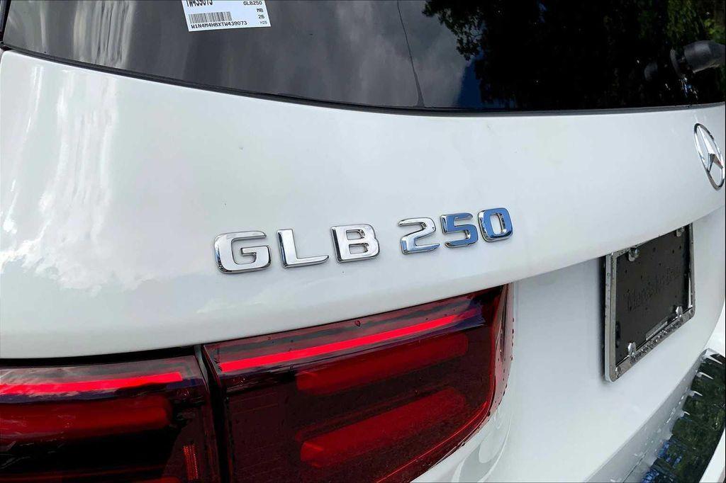 new 2026 Mercedes-Benz GLB 250 car, priced at $53,135