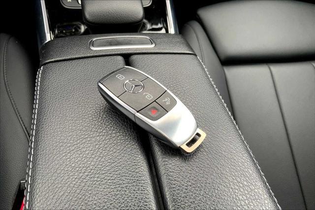 used 2021 Mercedes-Benz GLB 250 car, priced at $28,878