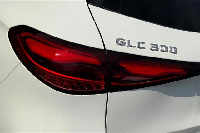 new 2025 Mercedes-Benz GLC 300 car, priced at $60,035