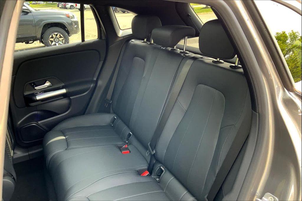 used 2025 Mercedes-Benz GLA 250 car, priced at $45,117