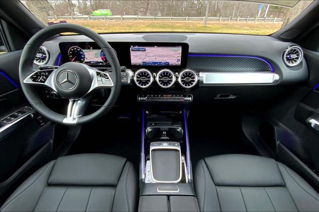 used 2025 Mercedes-Benz GLB 250 car
