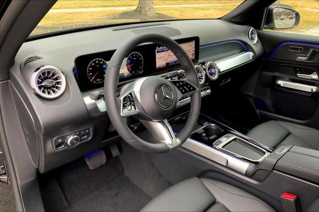 new 2025 Mercedes-Benz GLB 250 car, priced at $51,095