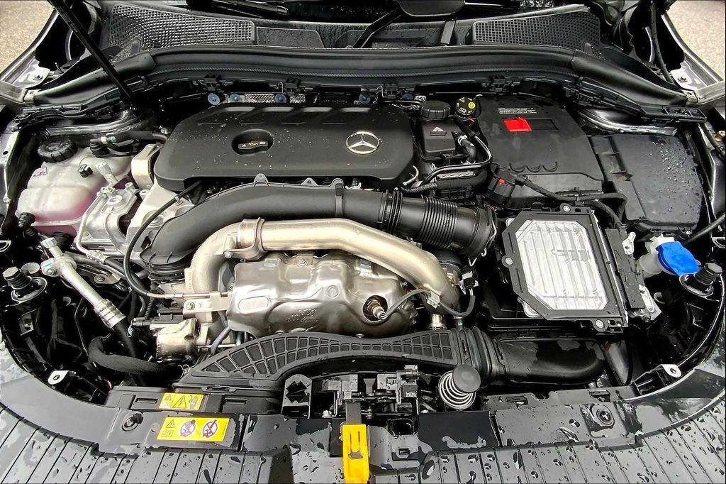 new 2026 Mercedes-Benz GLA 250 car, priced at $52,375