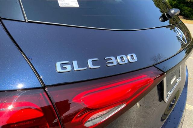 new 2024 Mercedes-Benz GLC 300 car, priced at $56,505