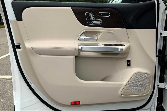 new 2025 Mercedes-Benz GLB 250 car, priced at $54,235