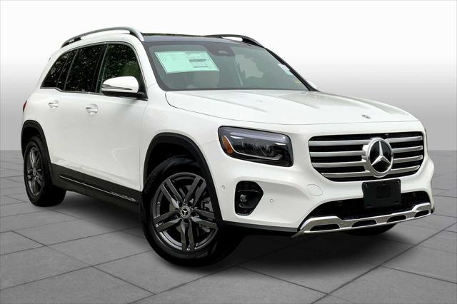 new 2025 Mercedes-Benz GLB 250 car, priced at $54,235