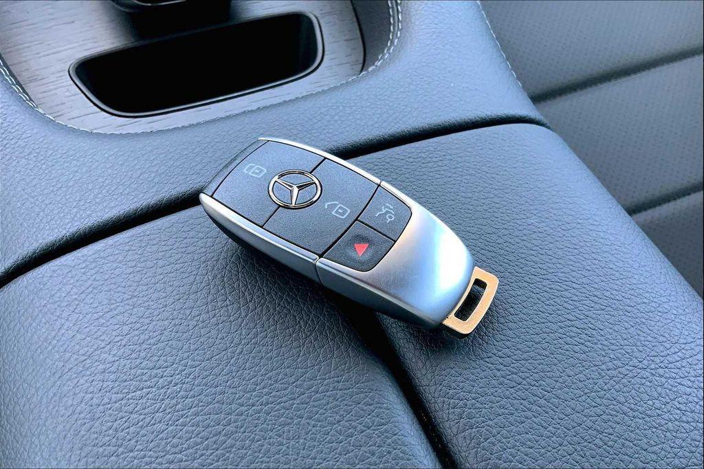 used 2025 Mercedes-Benz GLE 350 car, priced at $61,777