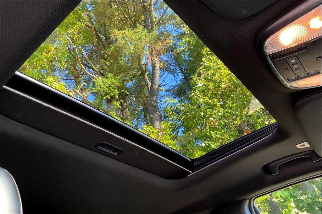 used 2019 Jeep Grand Cherokee car, priced at $15,836