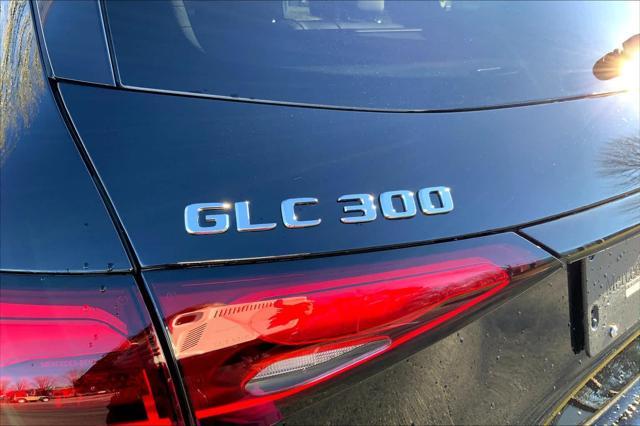 new 2025 Mercedes-Benz GLC 300 car, priced at $58,835