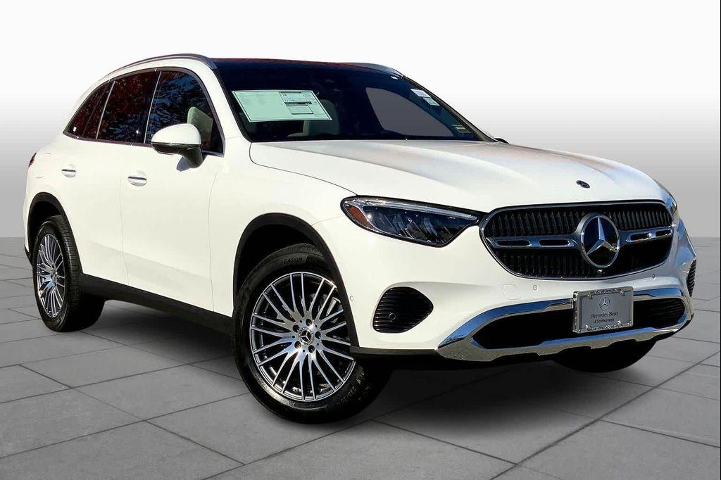new 2026 Mercedes-Benz GLC 300 car, priced at $59,580