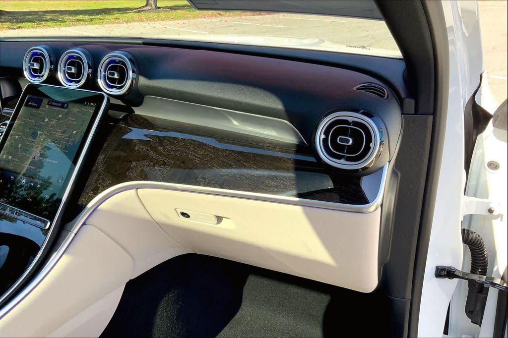 new 2026 Mercedes-Benz GLC 300 car, priced at $59,580