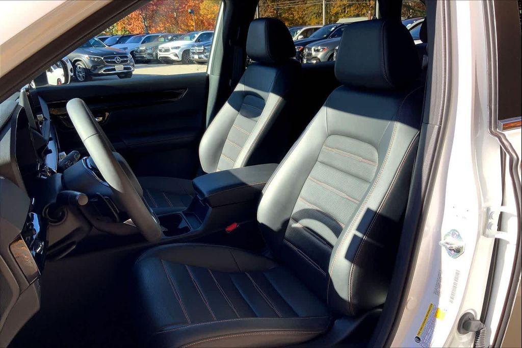 used 2023 Honda CR-V Hybrid car, priced at $36,151