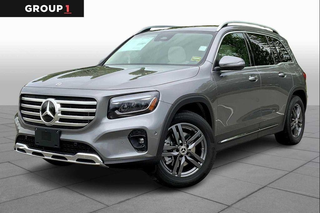 new 2025 Mercedes-Benz GLB 250 car, priced at $54,085