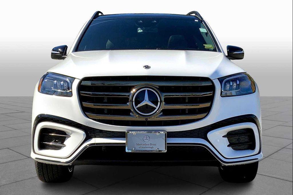 new 2026 Mercedes-Benz GLS 450 car, priced at $101,335