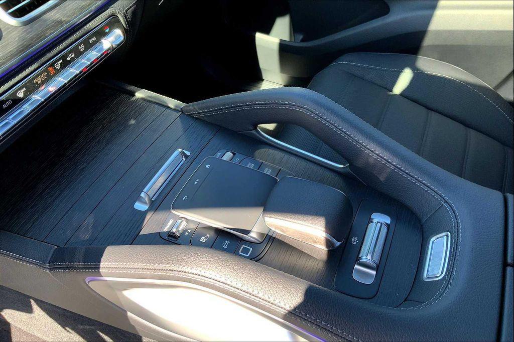 new 2026 Mercedes-Benz GLS 450 car, priced at $101,335