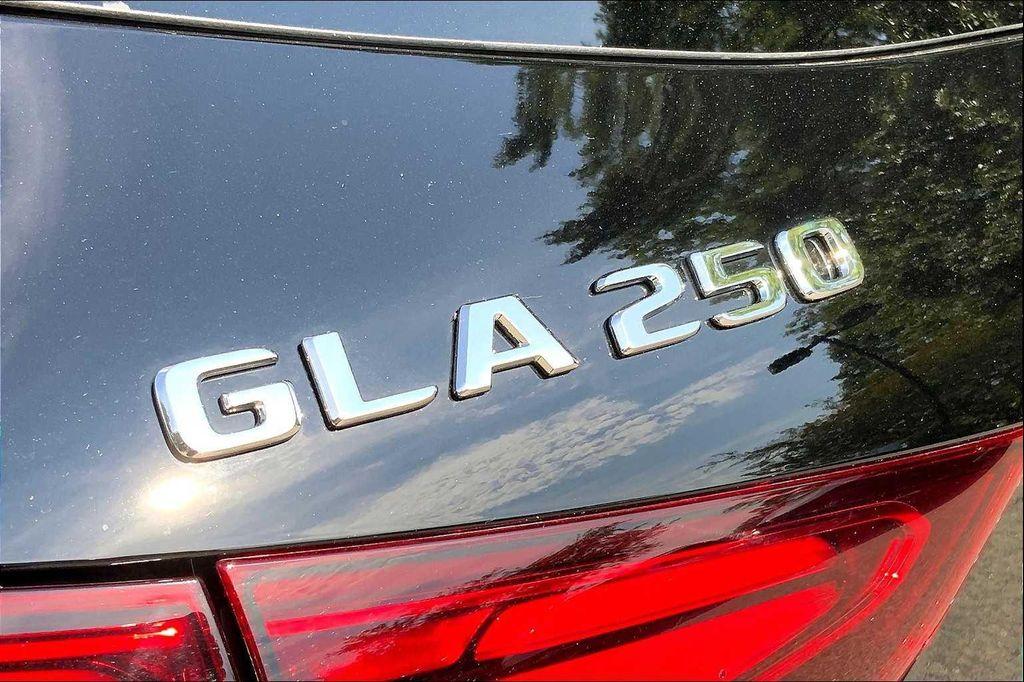 new 2026 Mercedes-Benz GLA 250 car, priced at $54,925