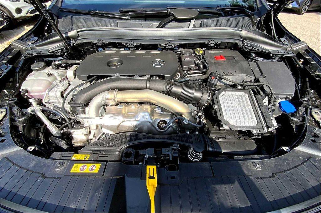 new 2026 Mercedes-Benz GLA 250 car, priced at $54,925