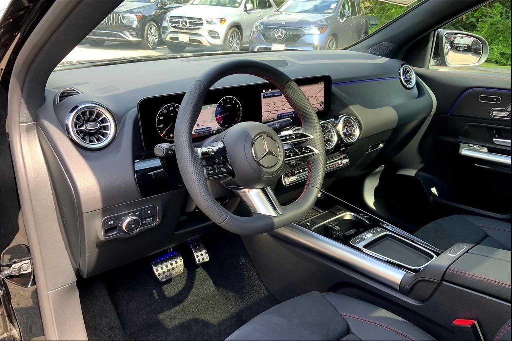 new 2026 Mercedes-Benz GLA 250 car, priced at $54,925