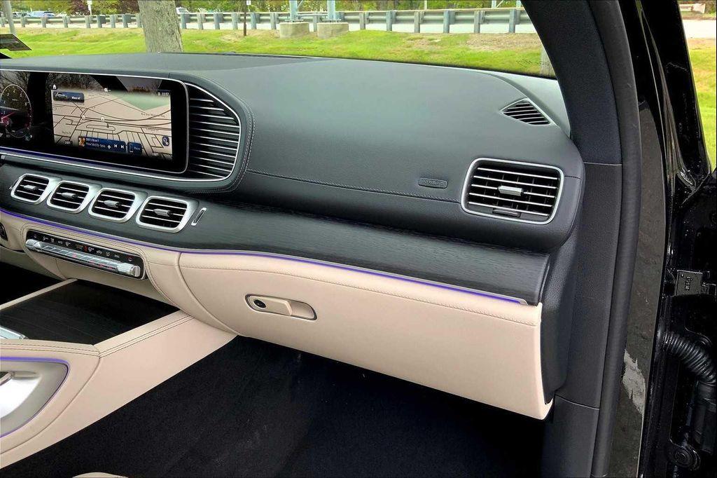 new 2025 Mercedes-Benz GLE 350 car, priced at $76,035