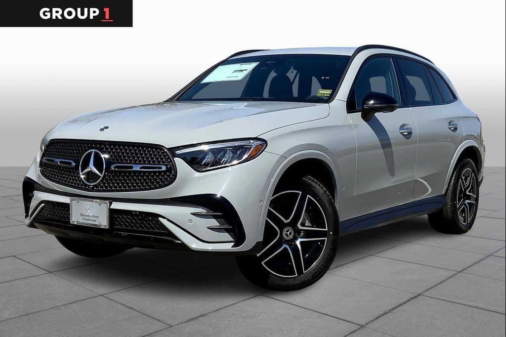 new 2025 Mercedes-Benz GLC 300 car, priced at $62,695