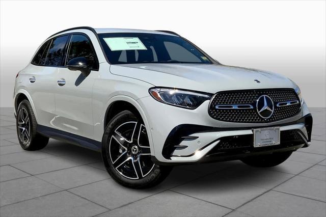 new 2025 Mercedes-Benz GLC 300 car, priced at $62,695