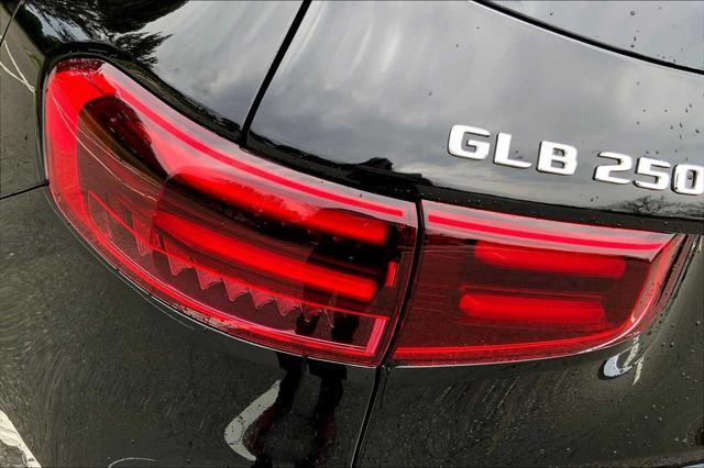 new 2025 Mercedes-Benz GLB 250 car, priced at $57,705