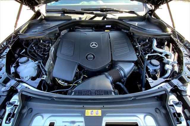 new 2025 Mercedes-Benz GLC 300 car, priced at $58,215