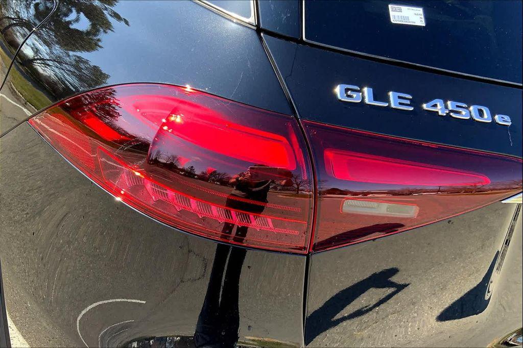 new 2025 Mercedes-Benz GLE 450e car, priced at $80,260