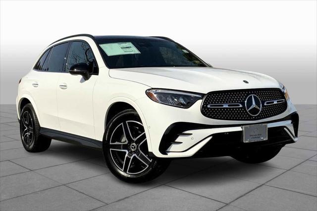 new 2025 Mercedes-Benz GLC 300 car, priced at $62,065