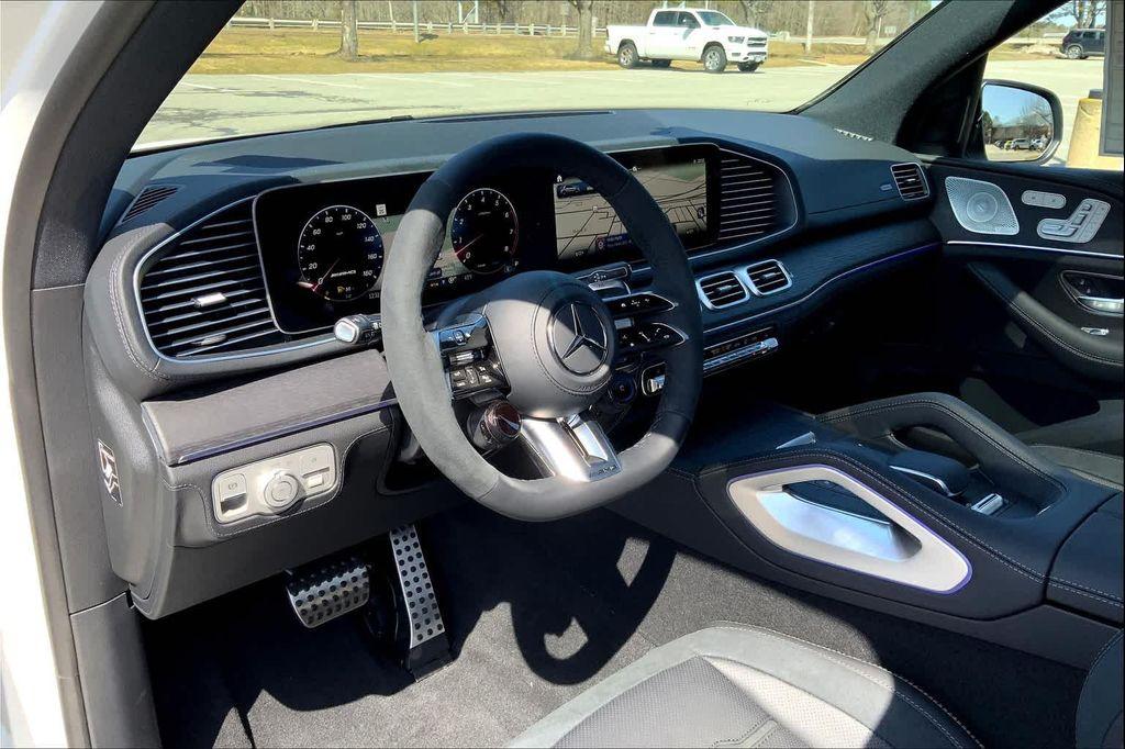 new 2025 Mercedes-Benz AMG GLE 53 car, priced at $97,165