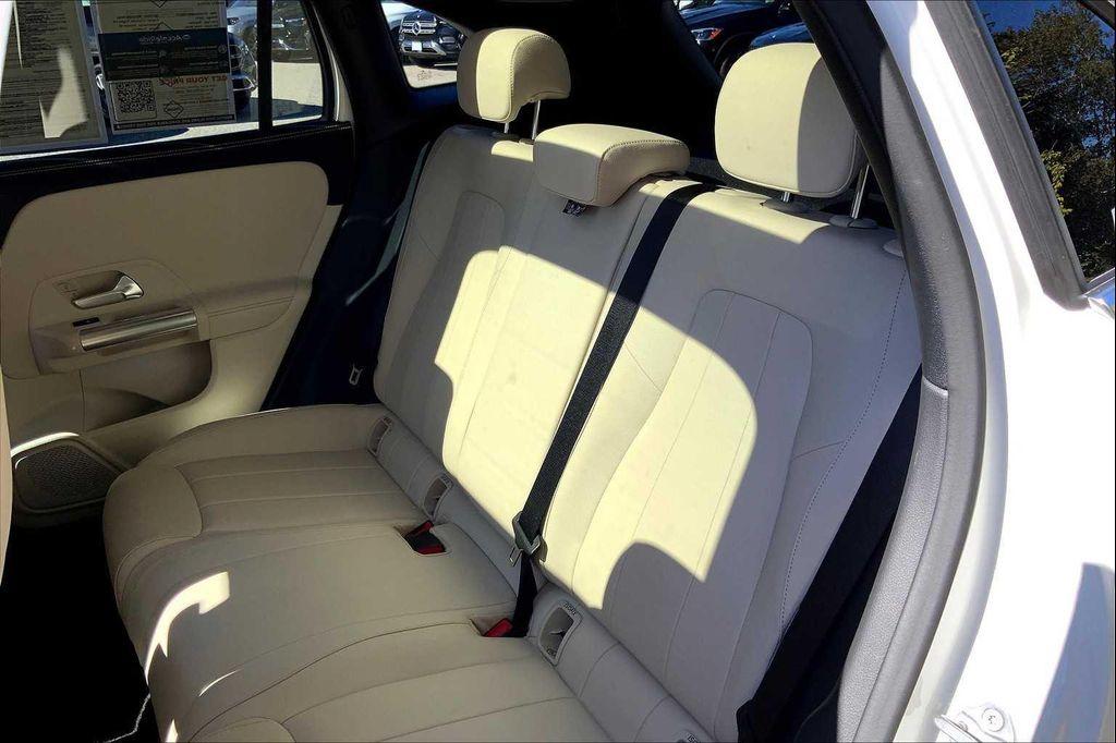 used 2023 Mercedes-Benz GLA 250 car, priced at $33,603