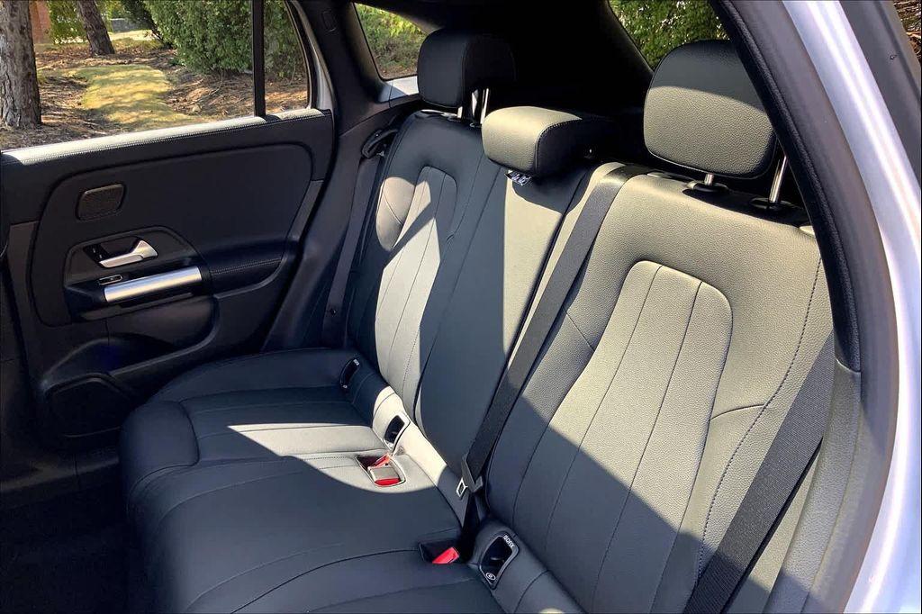 used 2025 Mercedes-Benz GLA 250 car, priced at $46,759