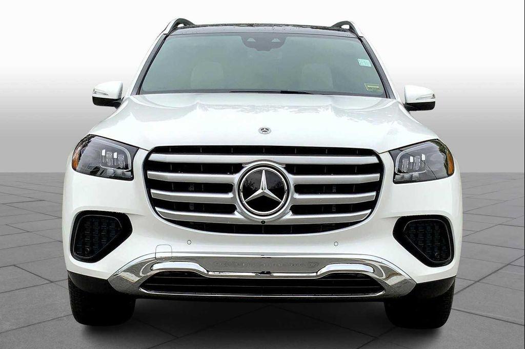 new 2025 Mercedes-Benz GLS 450 car, priced at $96,840